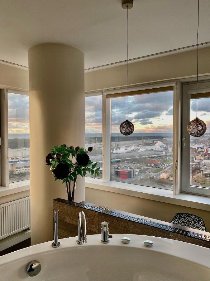 Apartmán sky FLAT jacuzzi 27 FLOOR Klaipėda Exteriér fotografie