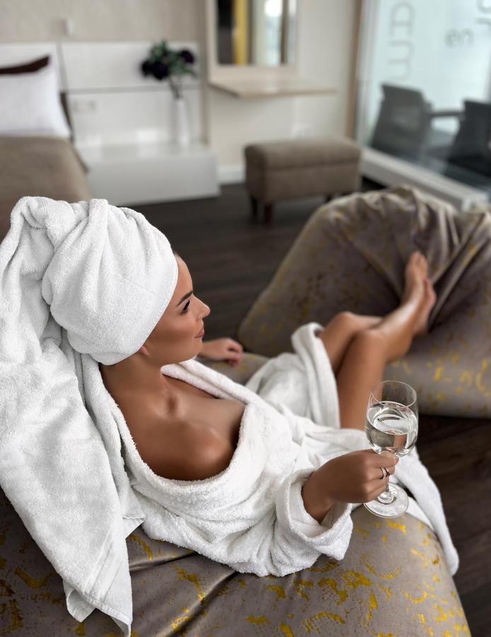 Apartmán sky FLAT jacuzzi 27 FLOOR Klaipėda Exteriér fotografie