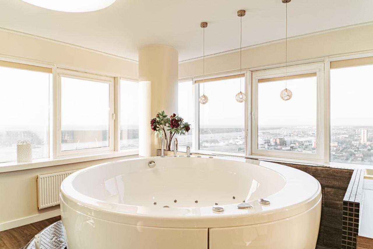 Apartmán sky FLAT jacuzzi 27 FLOOR Klaipėda Exteriér fotografie
