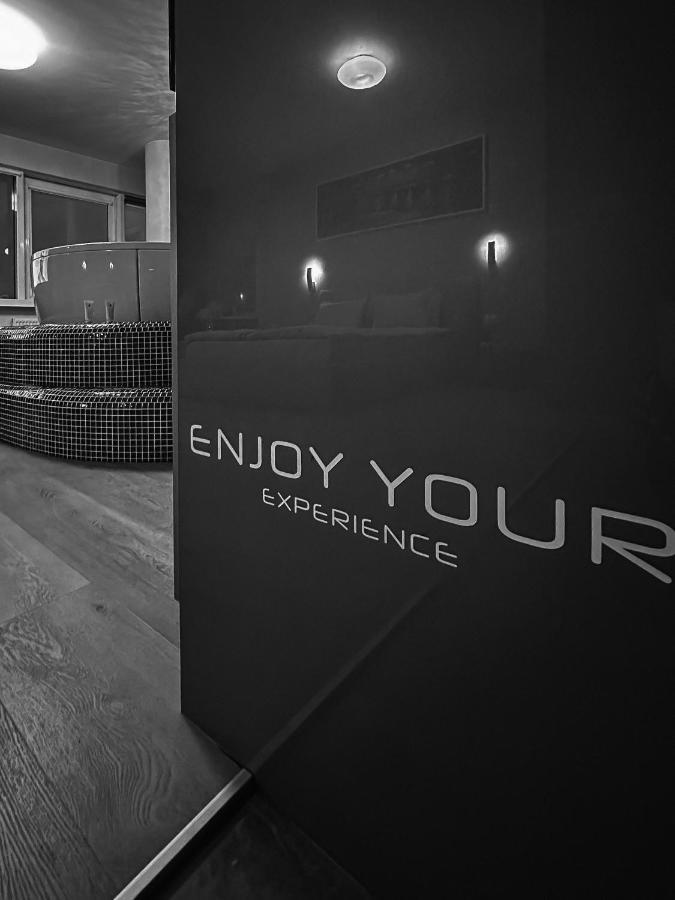 Apartmán sky FLAT jacuzzi 27 FLOOR Klaipėda Exteriér fotografie