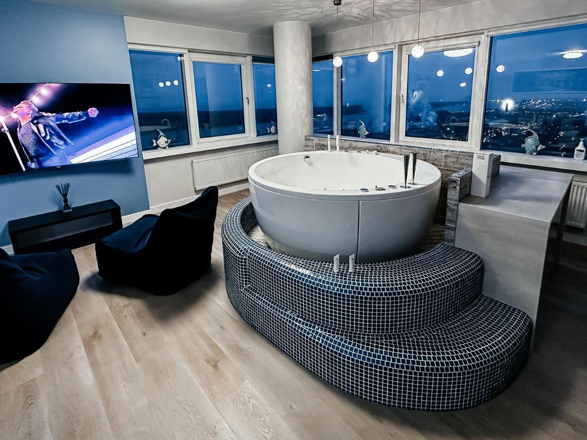 Apartmán sky FLAT jacuzzi 27 FLOOR Klaipėda Exteriér fotografie